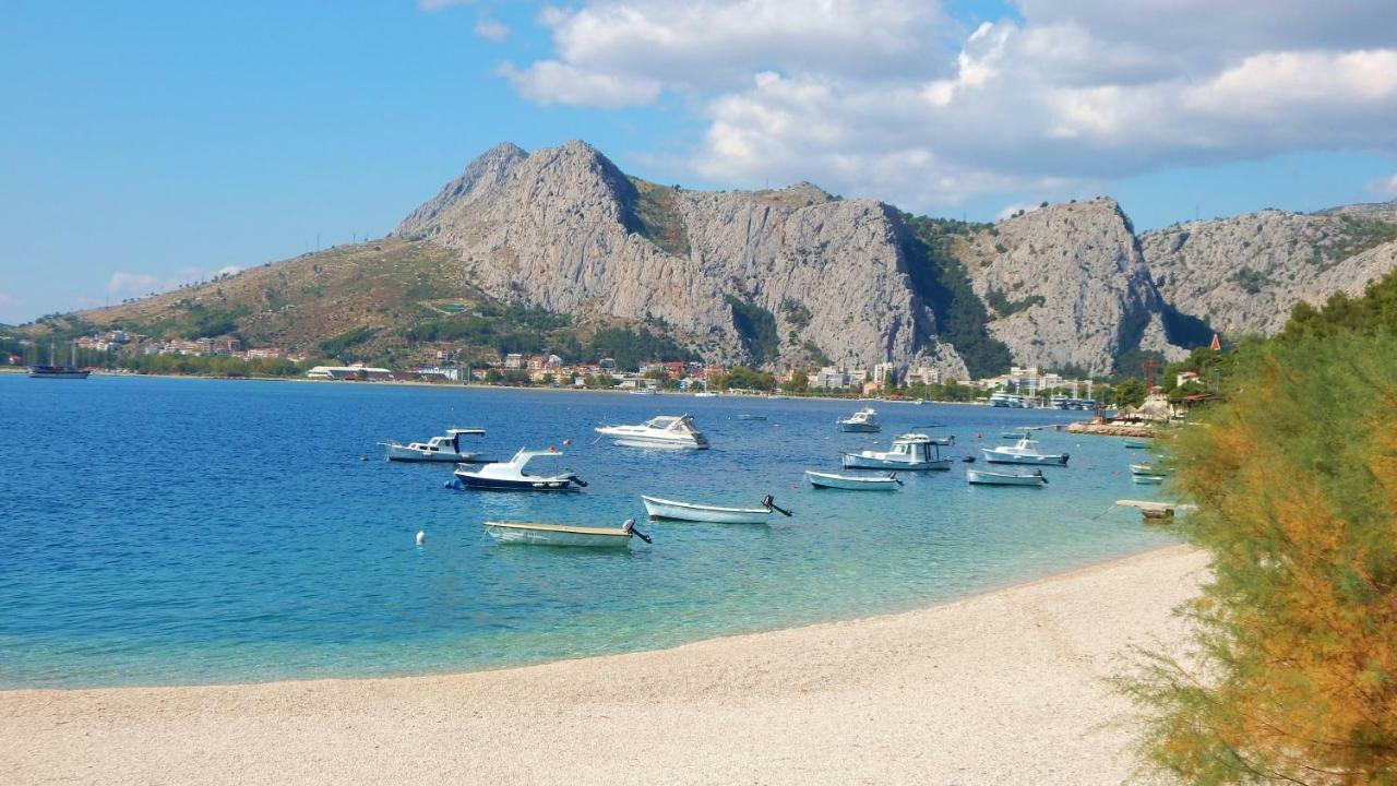 Seafront Apartments Nemira Omis Exterior photo