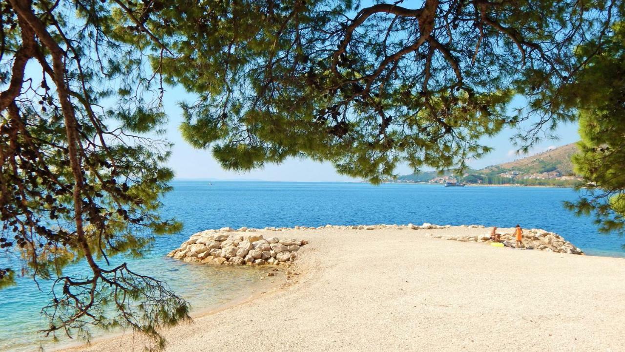 Seafront Apartments Nemira Omis Exterior photo